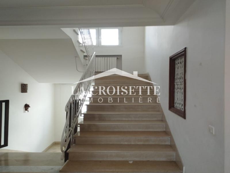 Villa S+6 à La Marsa